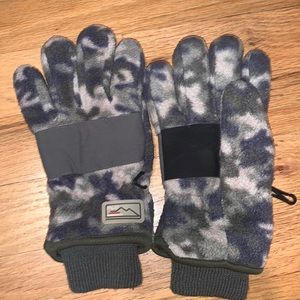 Warm gloves!